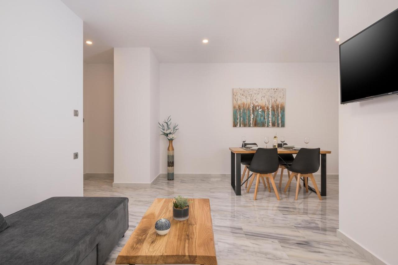 חאניה Quarters Luxury Apts מראה חיצוני תמונה
