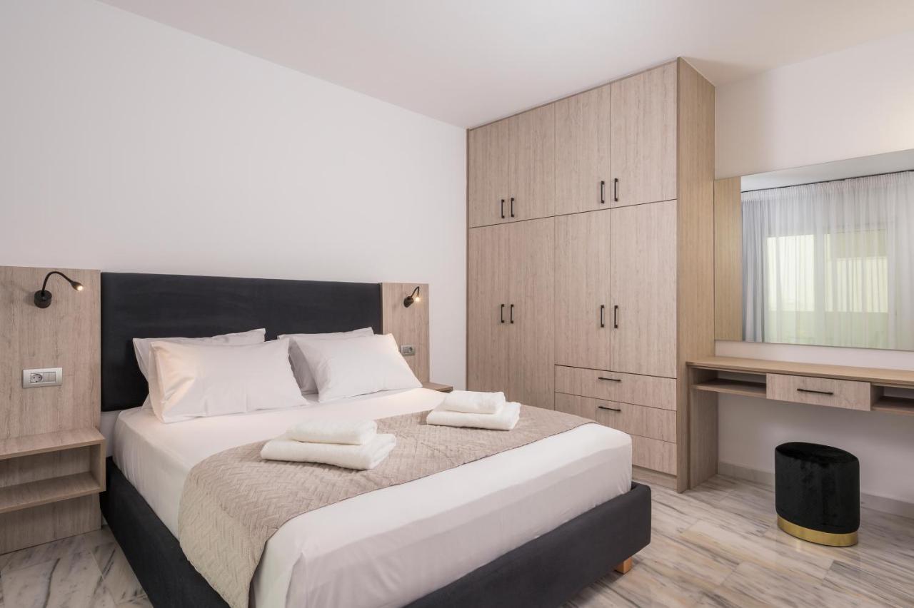 חאניה Quarters Luxury Apts מראה חיצוני תמונה