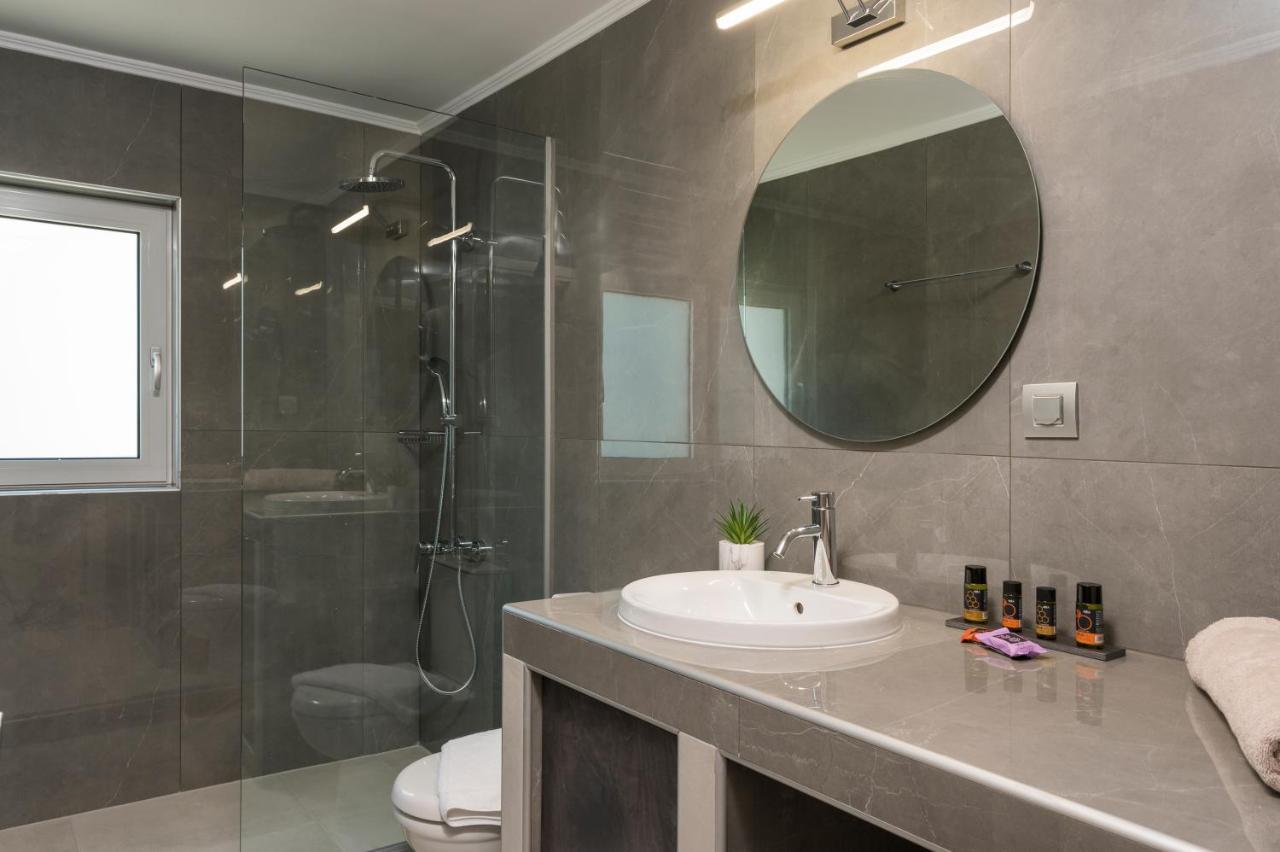 חאניה Quarters Luxury Apts מראה חיצוני תמונה