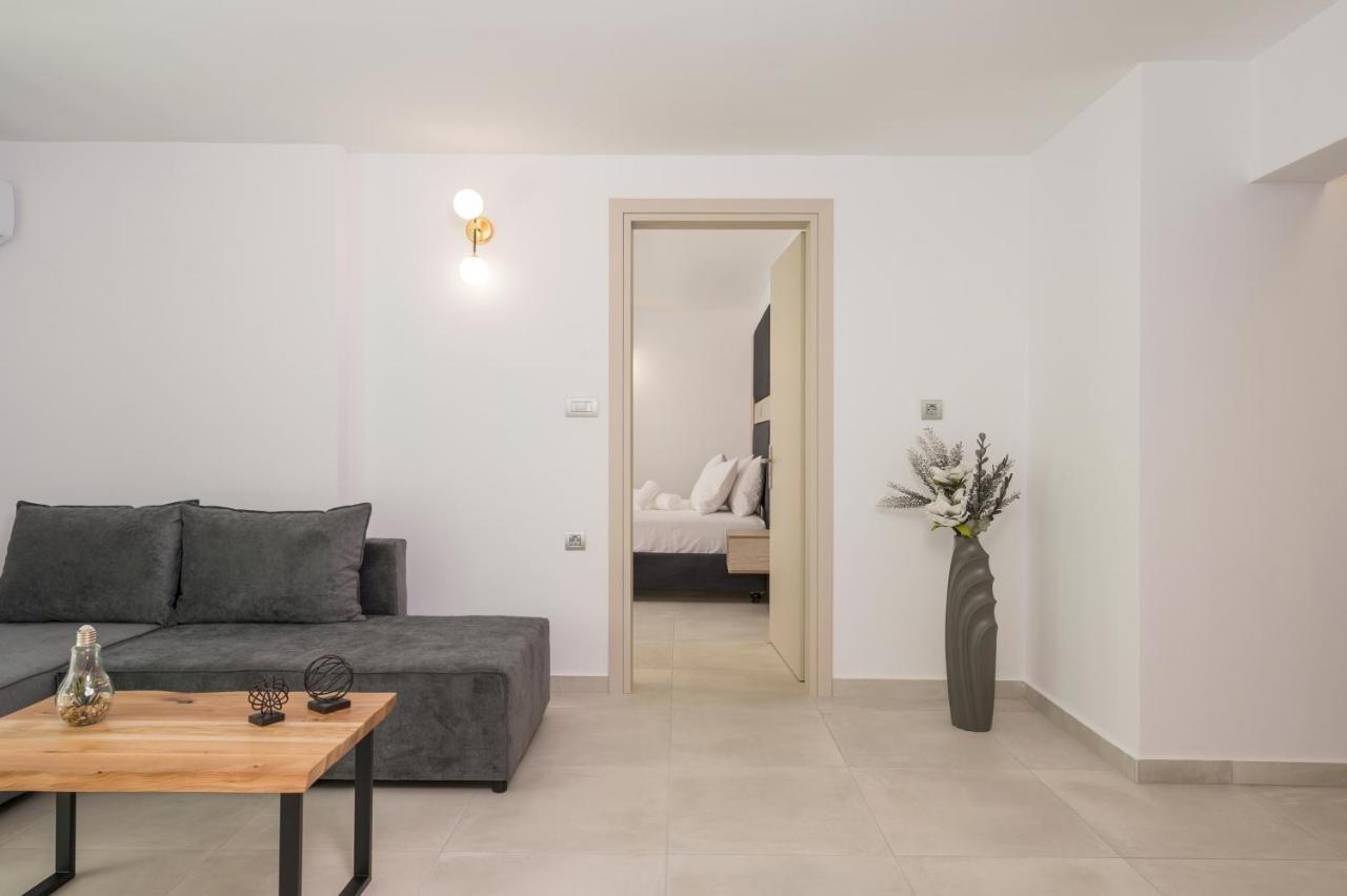 חאניה Quarters Luxury Apts מראה חיצוני תמונה