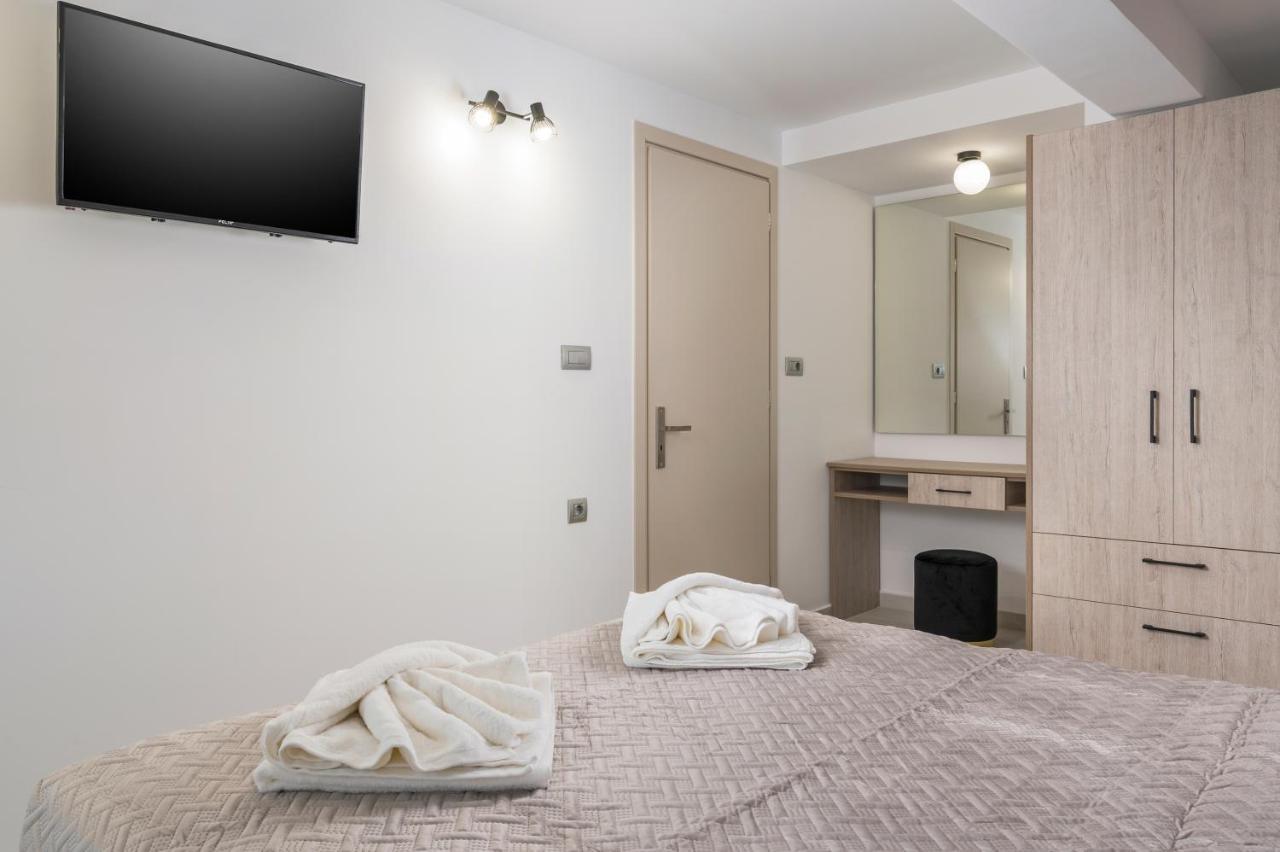 חאניה Quarters Luxury Apts מראה חיצוני תמונה