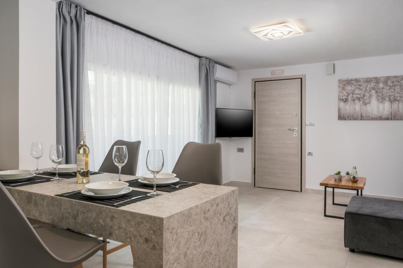 חאניה Quarters Luxury Apts מראה חיצוני תמונה
